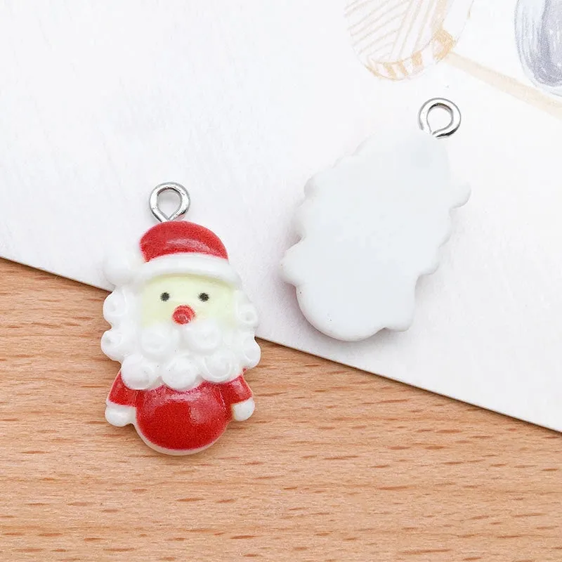 1 Piece 15 * 22mm 15 * 26mm 17 * 22mm Resin Christmas Tree Santa Claus Christmas Socks Pendant