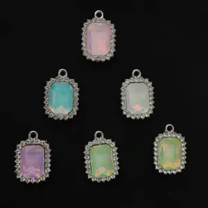 Aura Crystal Pendants - Oval Shape