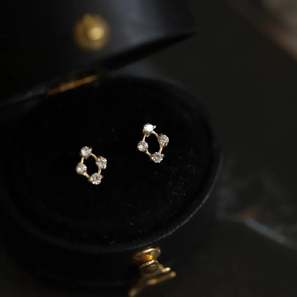 Diamond of Small Diamond Studs