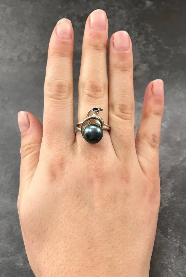 Natural Black Pearl Ring - Unique Vintage Ring - June Birthstone Ring