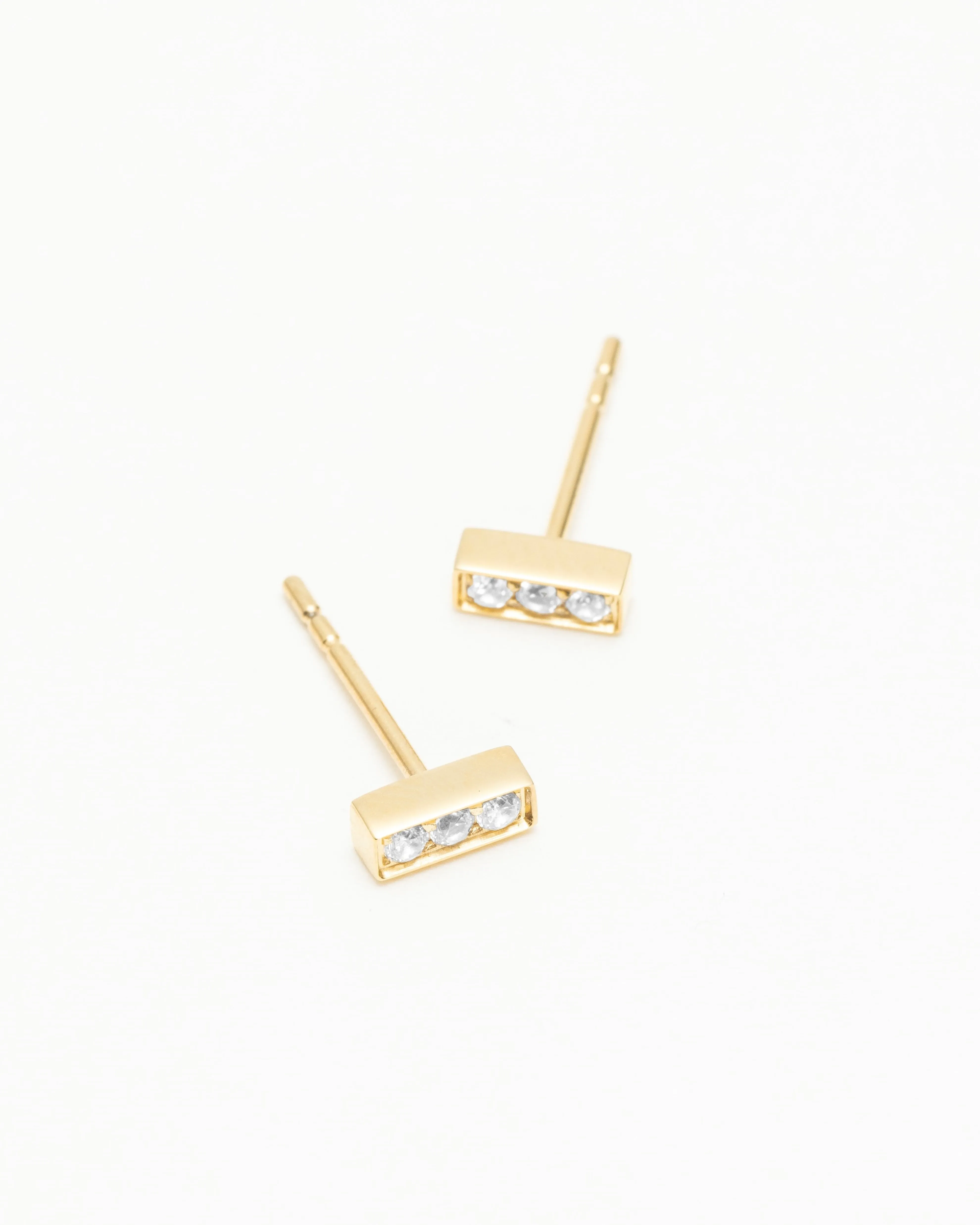 Rhea Sapphire Bar Studs