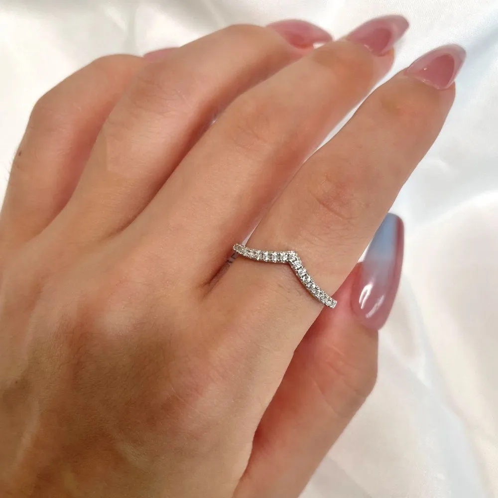 Simple v-row ring