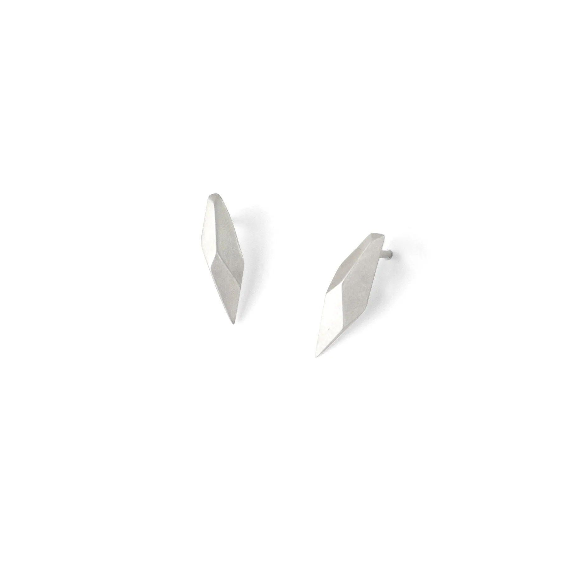 small shard studs