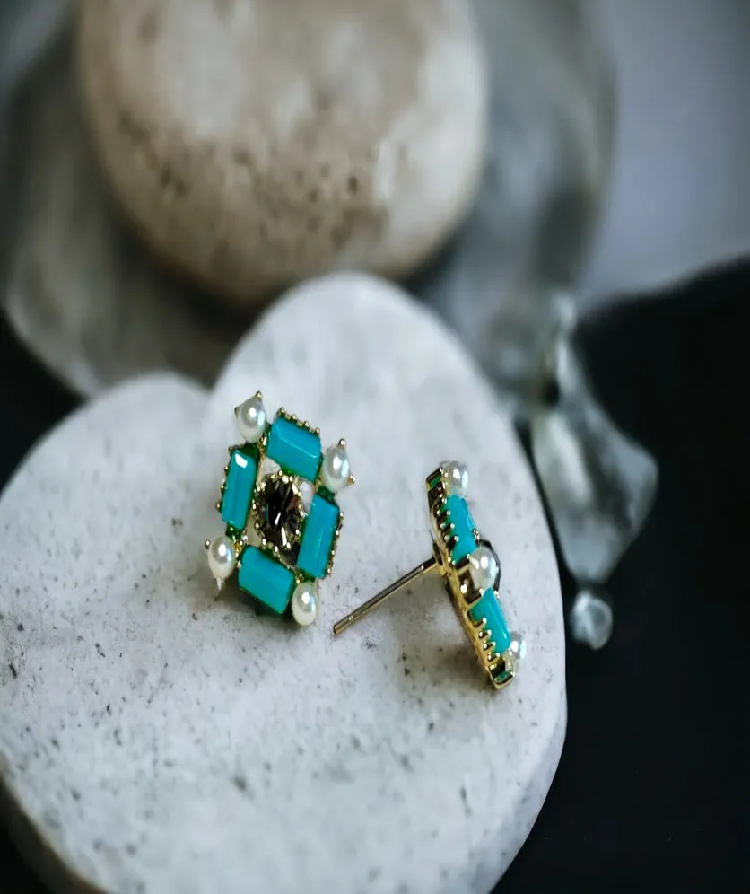 Vintage Earring Stud Geometric Square